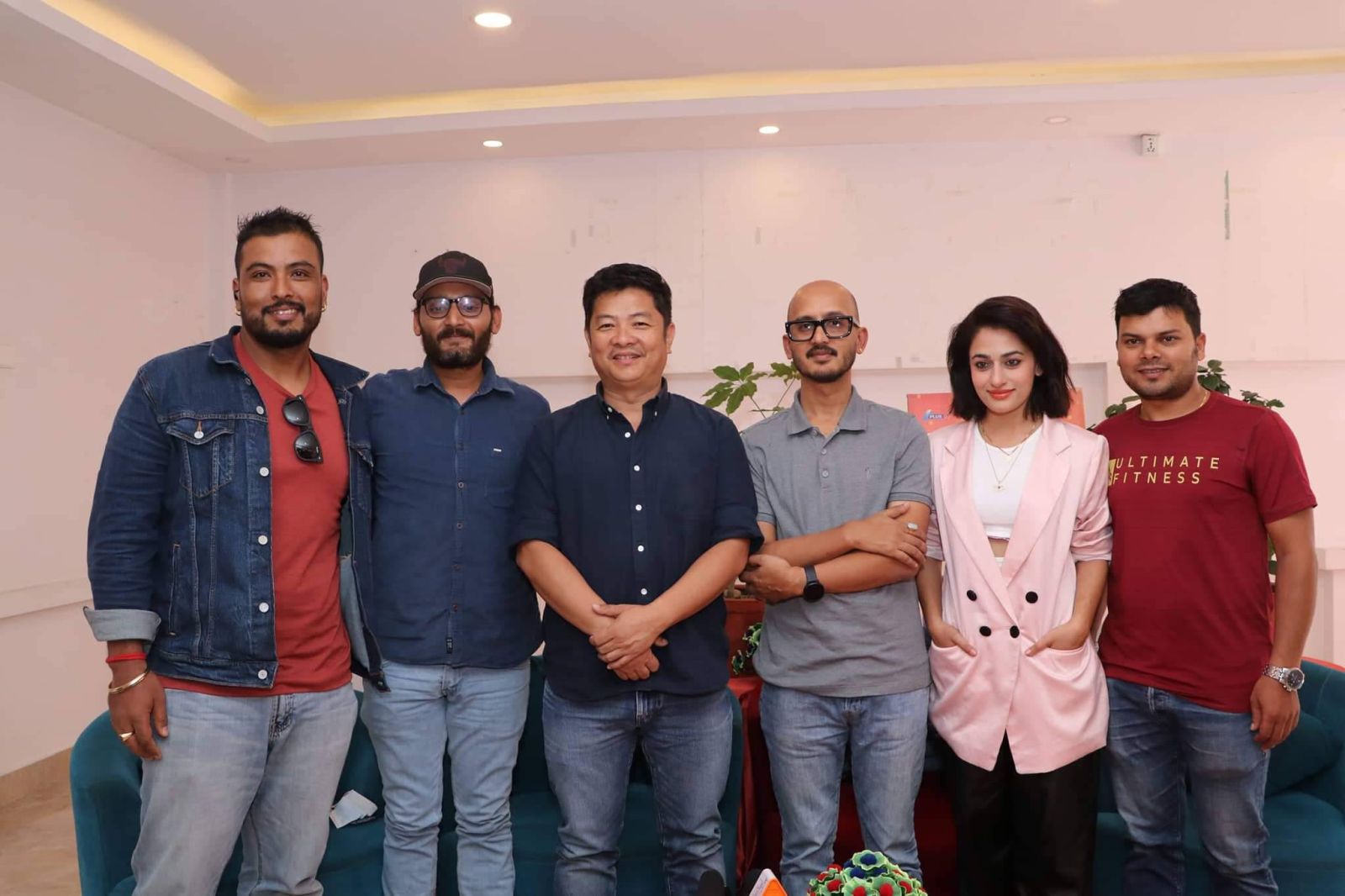 के घर के डेरा'मा के छ ?